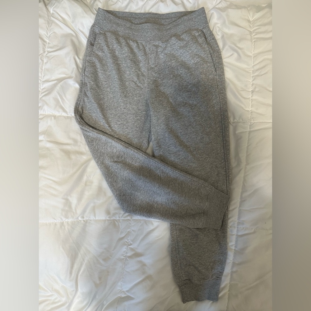 Uniqlo Light Gray Sweatpants